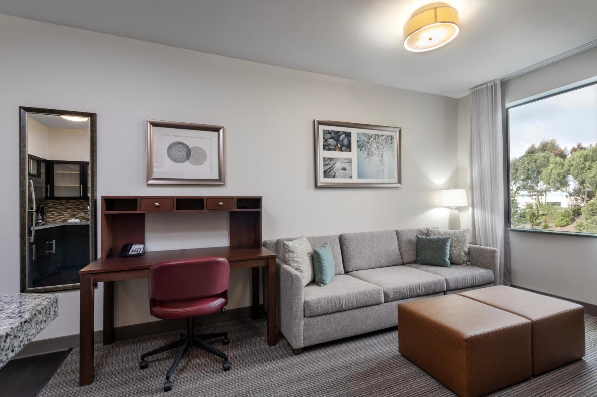 Staybridge Suites Carlsbad/San Diego By Ihg Екстер'єр фото