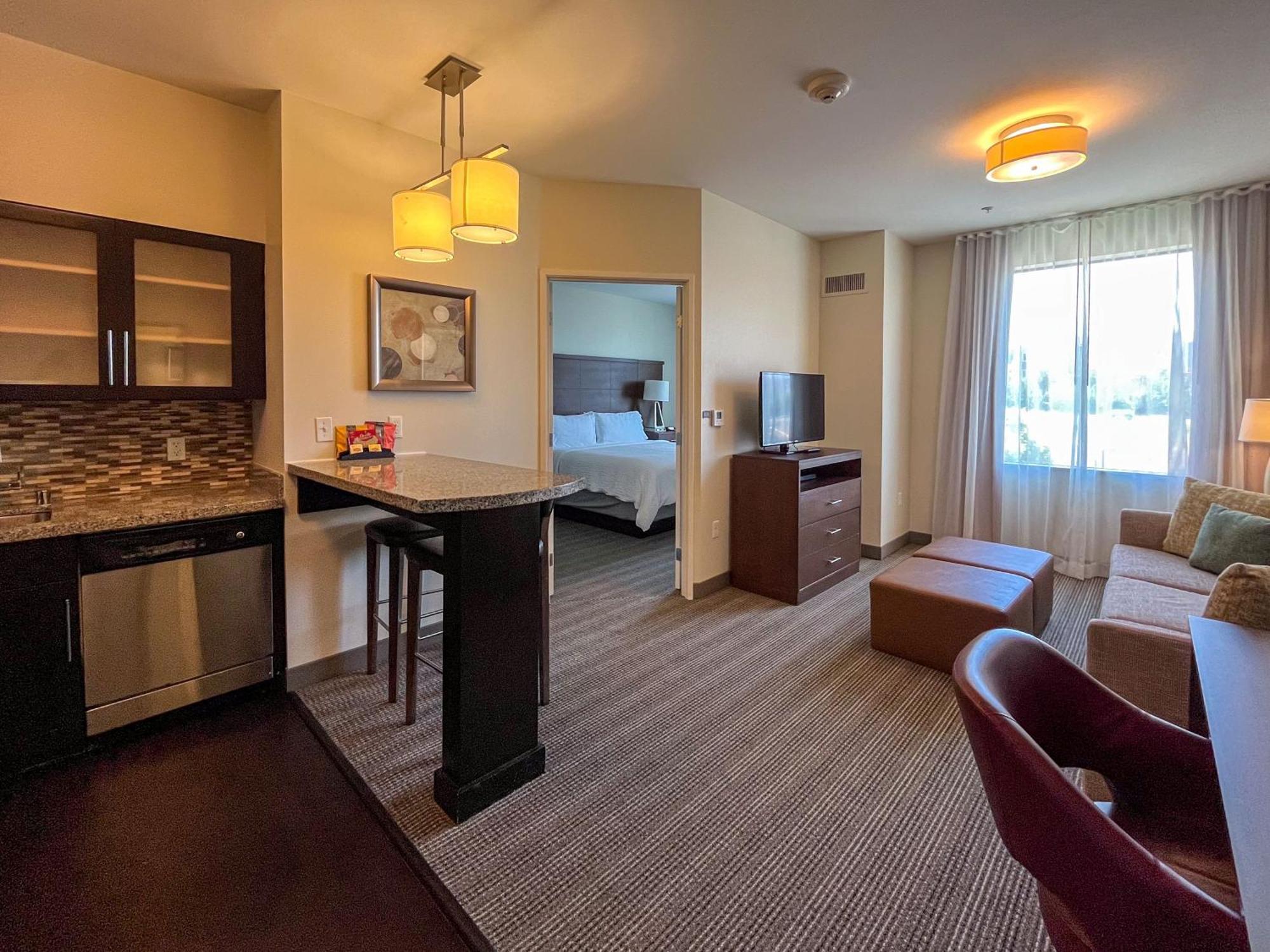 Staybridge Suites Carlsbad/San Diego By Ihg Екстер'єр фото
